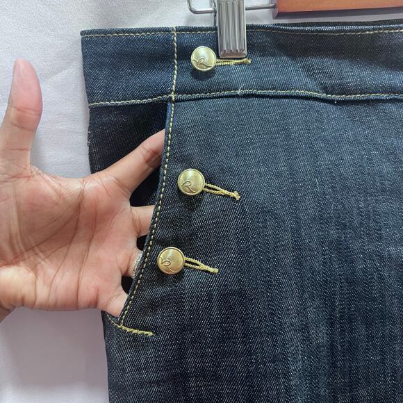 Rocawear Women's Low Rise Bootcut Jeans Size 5 Gold Buttons & Gold Zipper Y2K - Picture 5 of 12